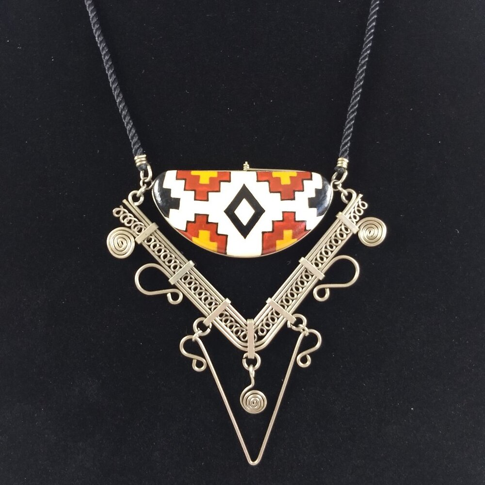 Geometric Pattern & Wire Wrap Statement Pendant N… - image 2